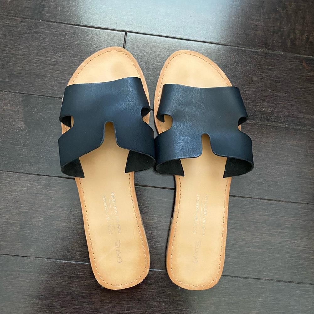 George Black and Tan Sandals with Open Toe Design